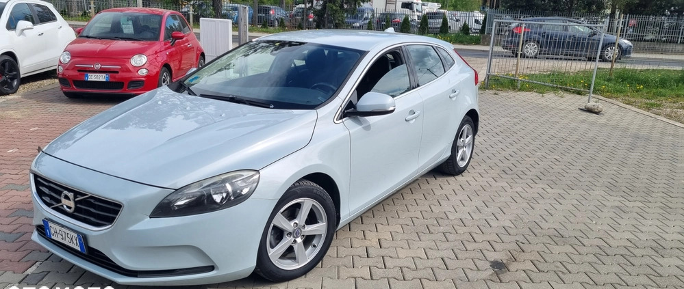 Volvo V40 cena 30900 przebieg: 224155, rok produkcji 2012 z Wieleń małe 46